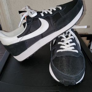 Nike Men Sneakers